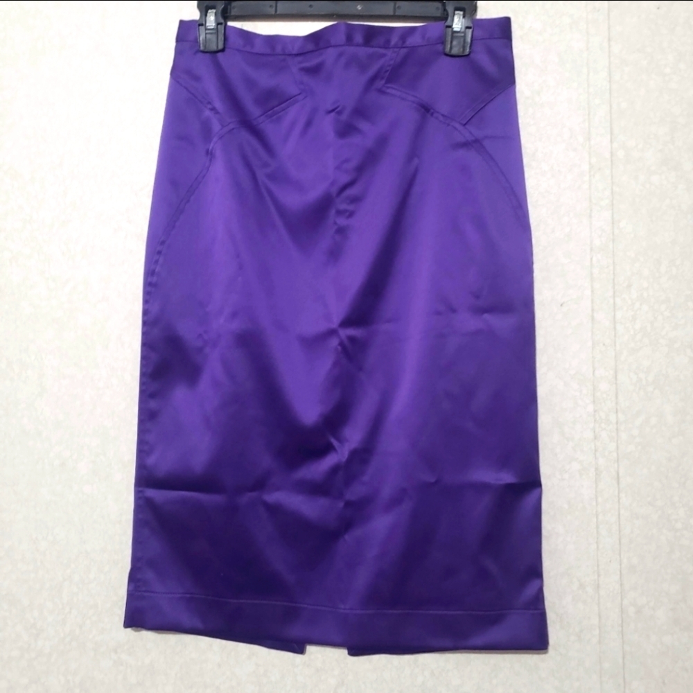 NWT..JUST CAVALLI..Elegant Satin Midi Purple  Skirt..Size:italian-44...us-8